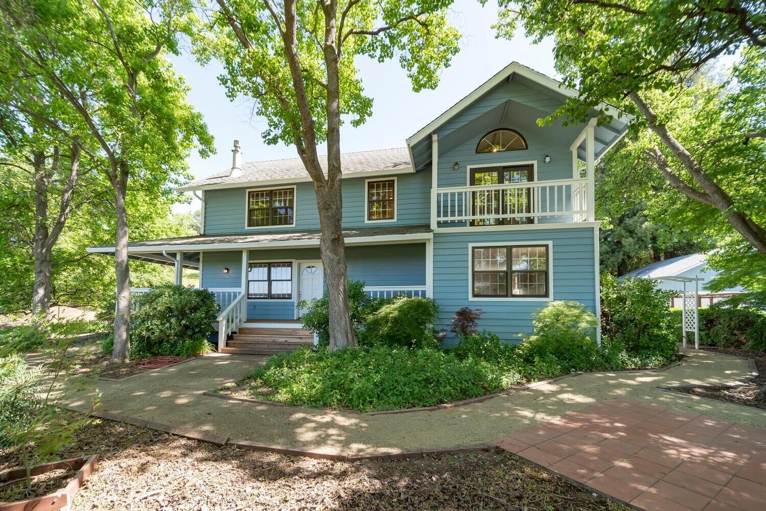 Property Photo: 2580 Buttes View Lane CA 95603