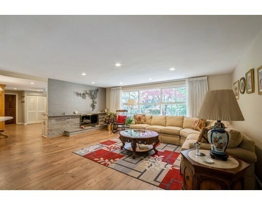 Property Photo: 40 Dick Dr MA 01609