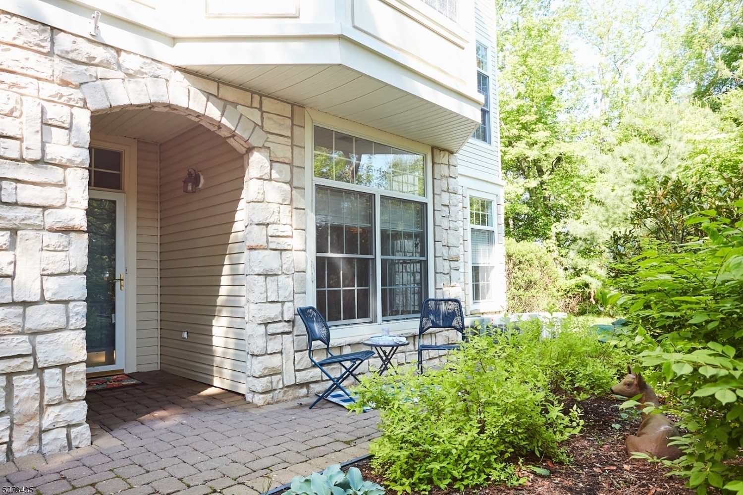 Property Photo: 329 Edmonton Ct NJ 07039