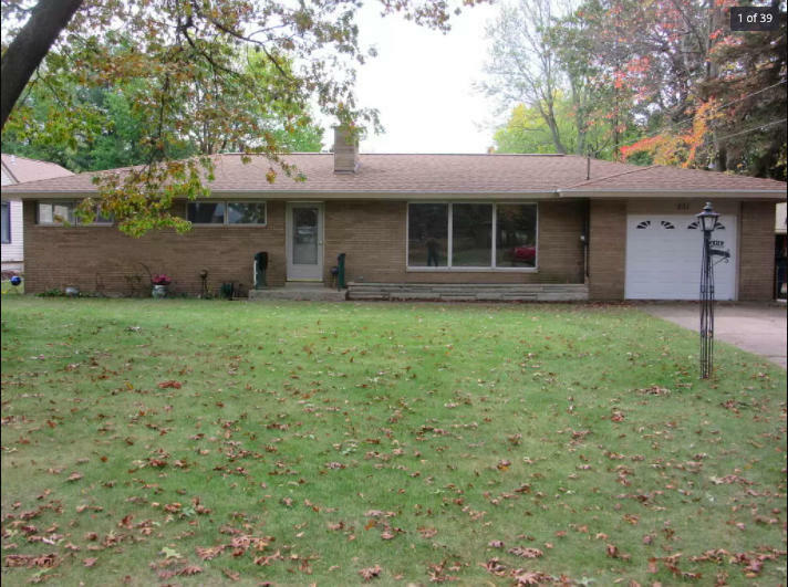 Property Photo:  851 Wendover Boulevard  MI 49441 