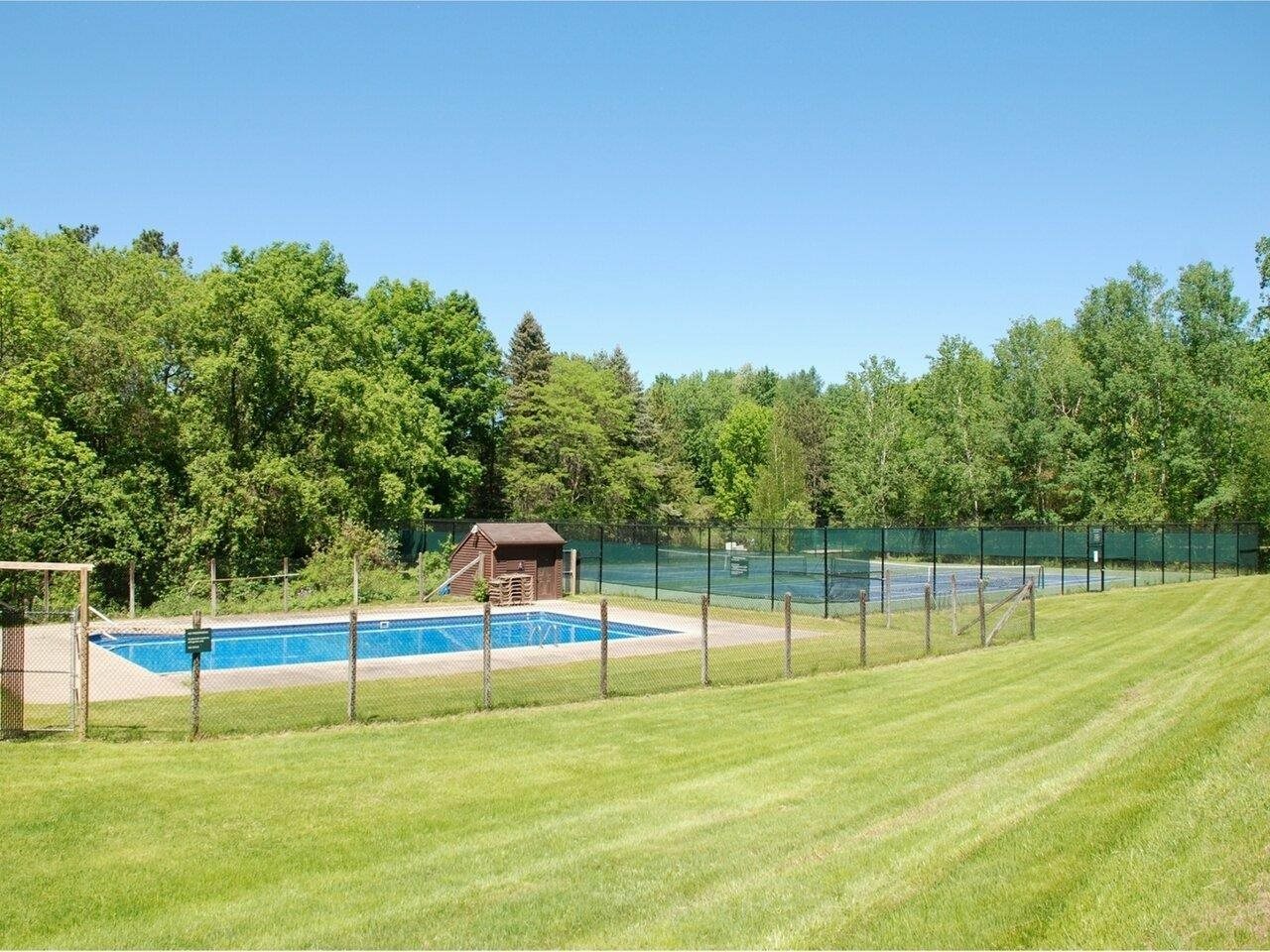 Property Photo: 342 Acorn Lane VT 05482