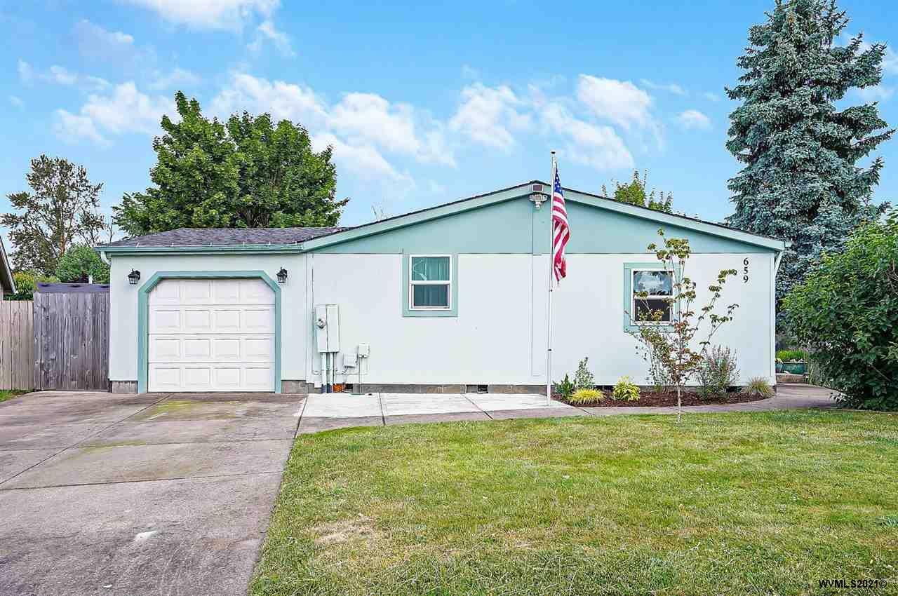 Property Photo: 659 N Sunrise Dr OR 97352