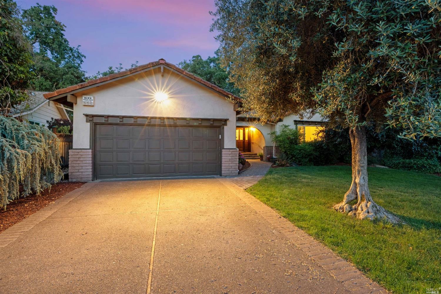 Property Photo: 6122 Bridgewood Drive CA 95409
