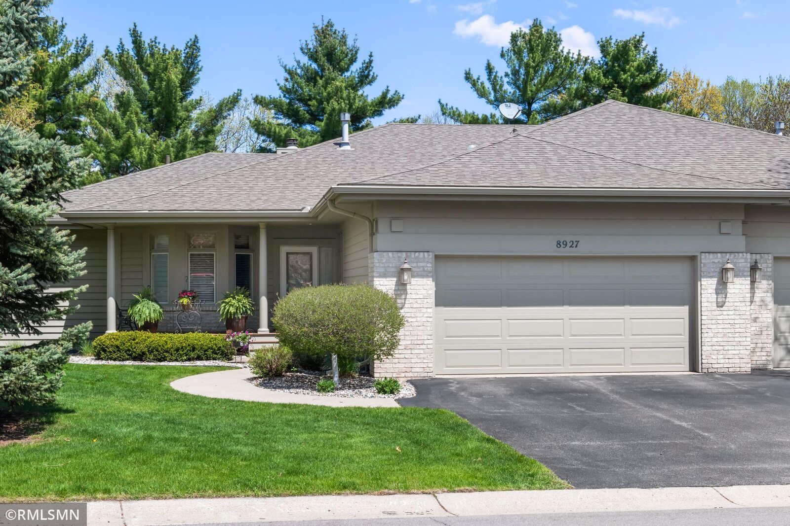 Property Photo:  8927 Garland Court  MN 55347 