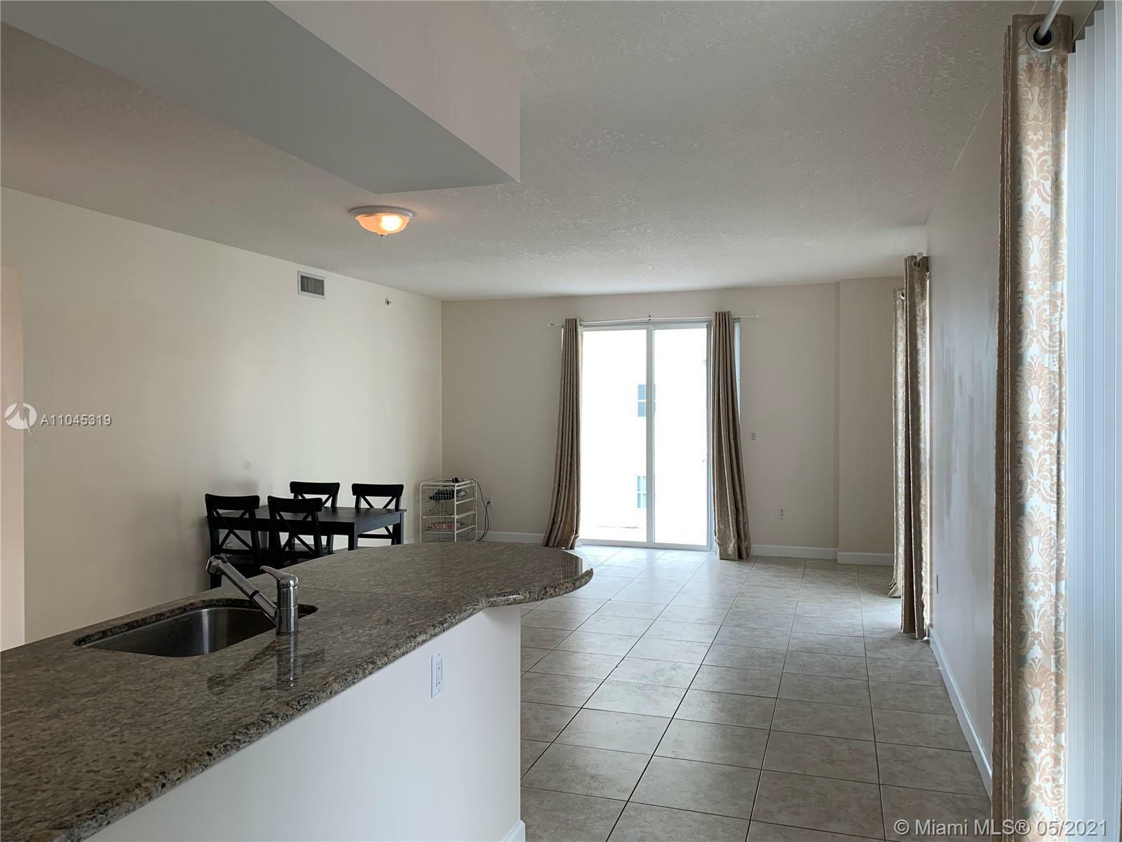 Property Photo:  7270 SW 89th St C401  FL 33156 