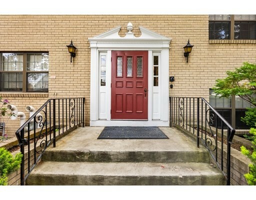 Property Photo: 56 Bigelow Ave 14 MA 02472