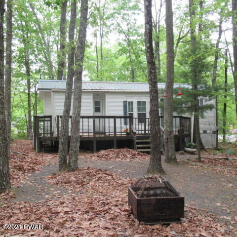 Property Photo:  120 Owego Lane  PA 18458 