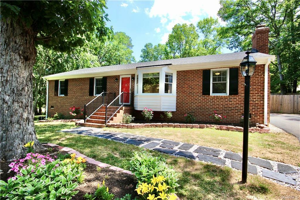 Property Photo:  12406 Pleasant Run Terrace  VA 23233 