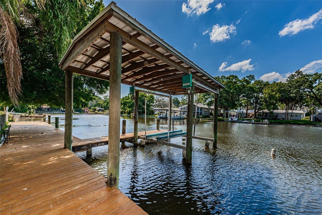 Property Photo: 1154 Lagoon Road FL 34689