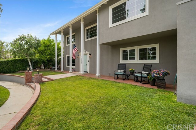 Property Photo:  23269 Blythe Street  CA 91304 