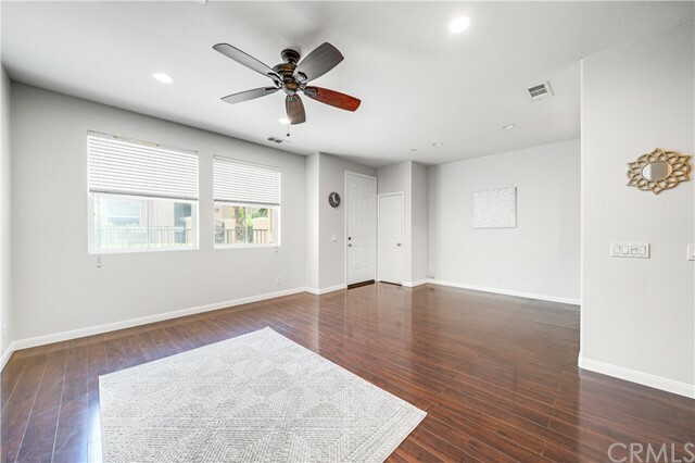 Property Photo: 32 New Season CA 92602