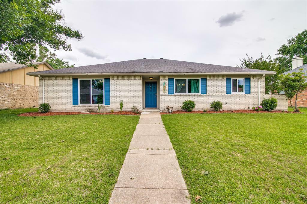 Property Photo: 8718 Doliver Drive TX 75088