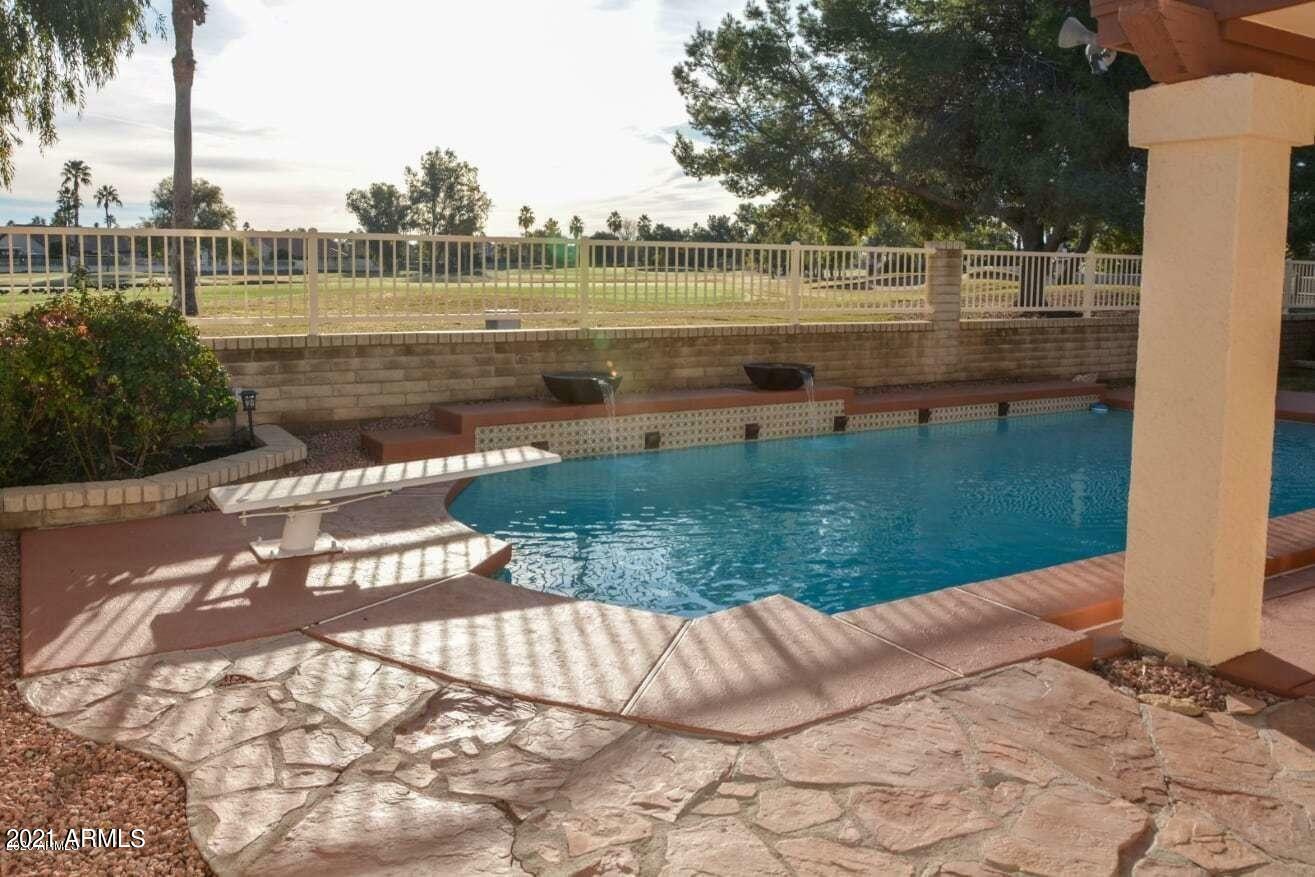 Property Photo: 19207 N 69th Avenue AZ 85308