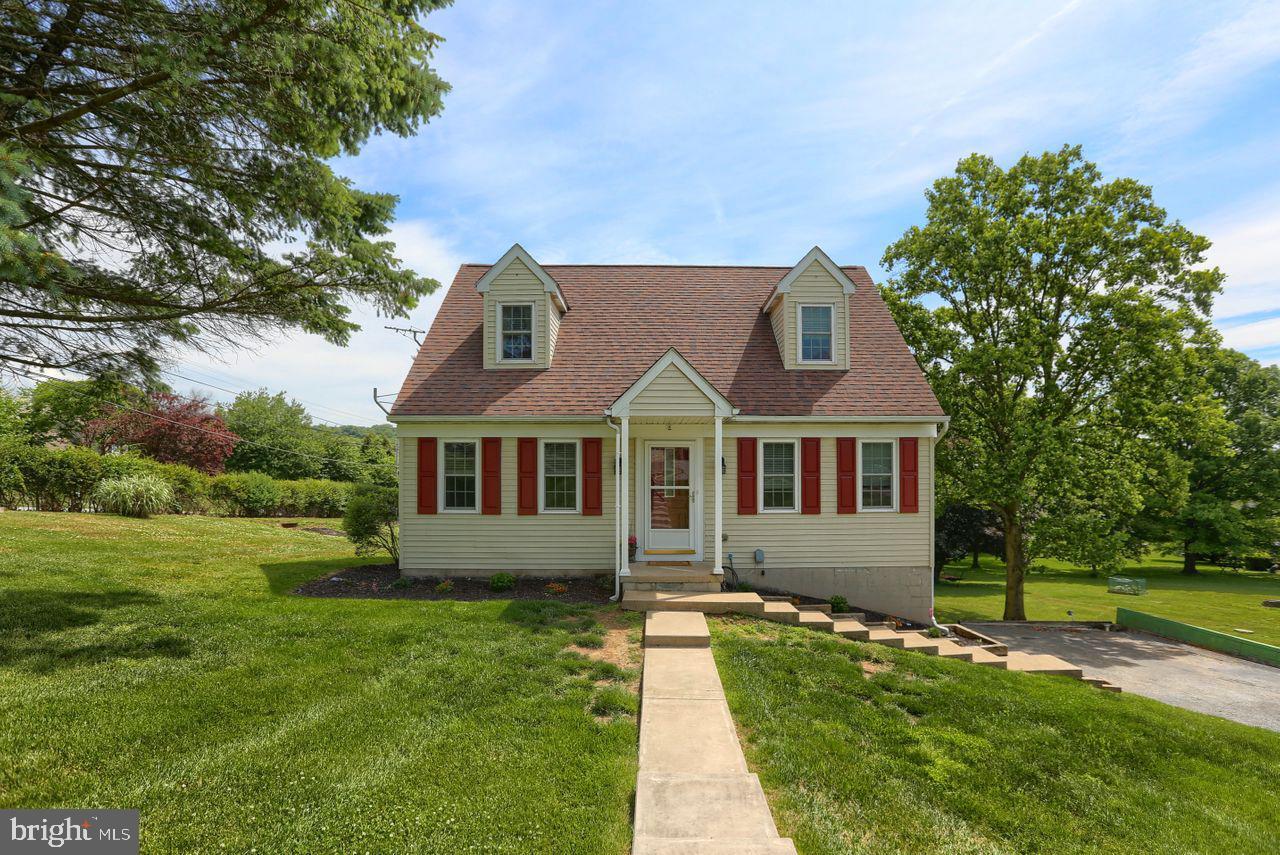 Property Photo: 9 Ann Place PA 17566