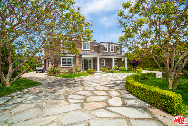 Property Photo: 6692 Wildlife Rd CA 90265