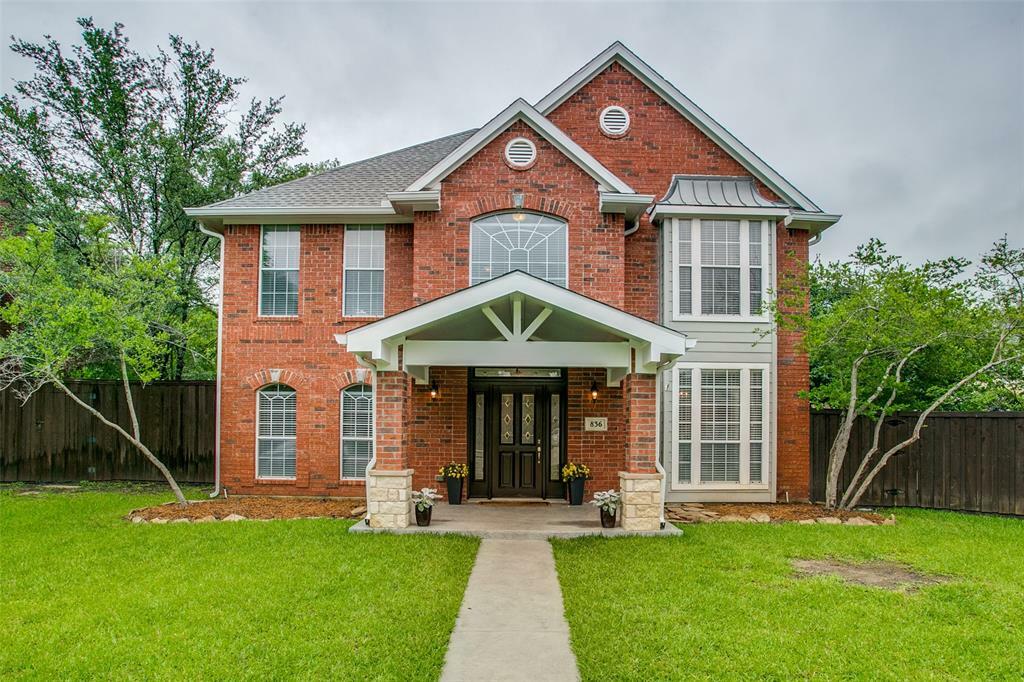 Property Photo:  836 Lakeview Court  TX 75019 