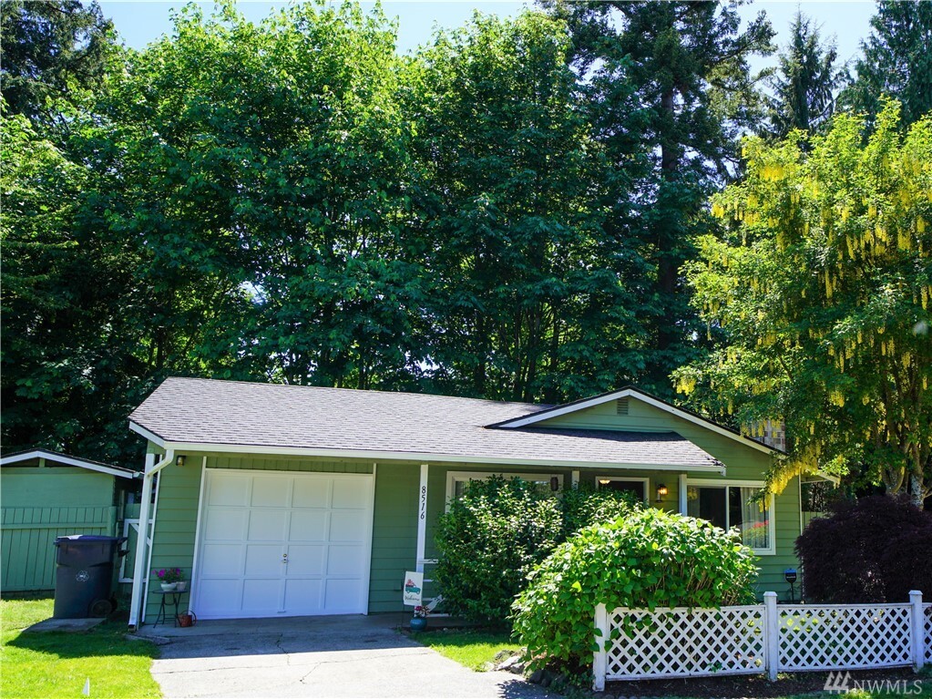Property Photo: 8516 9th Place NE WA 98258