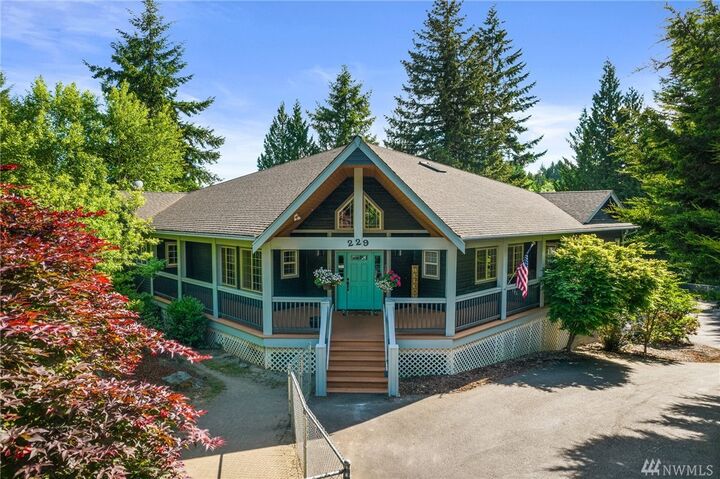 Property Photo:  229 Hidden Meadows Dr  WA 98532 