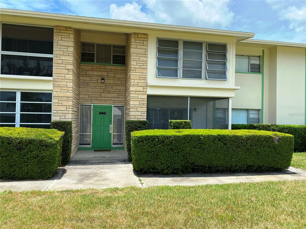 Property Photo: 8303 Bardmoor Boulevard 204 FL 33777