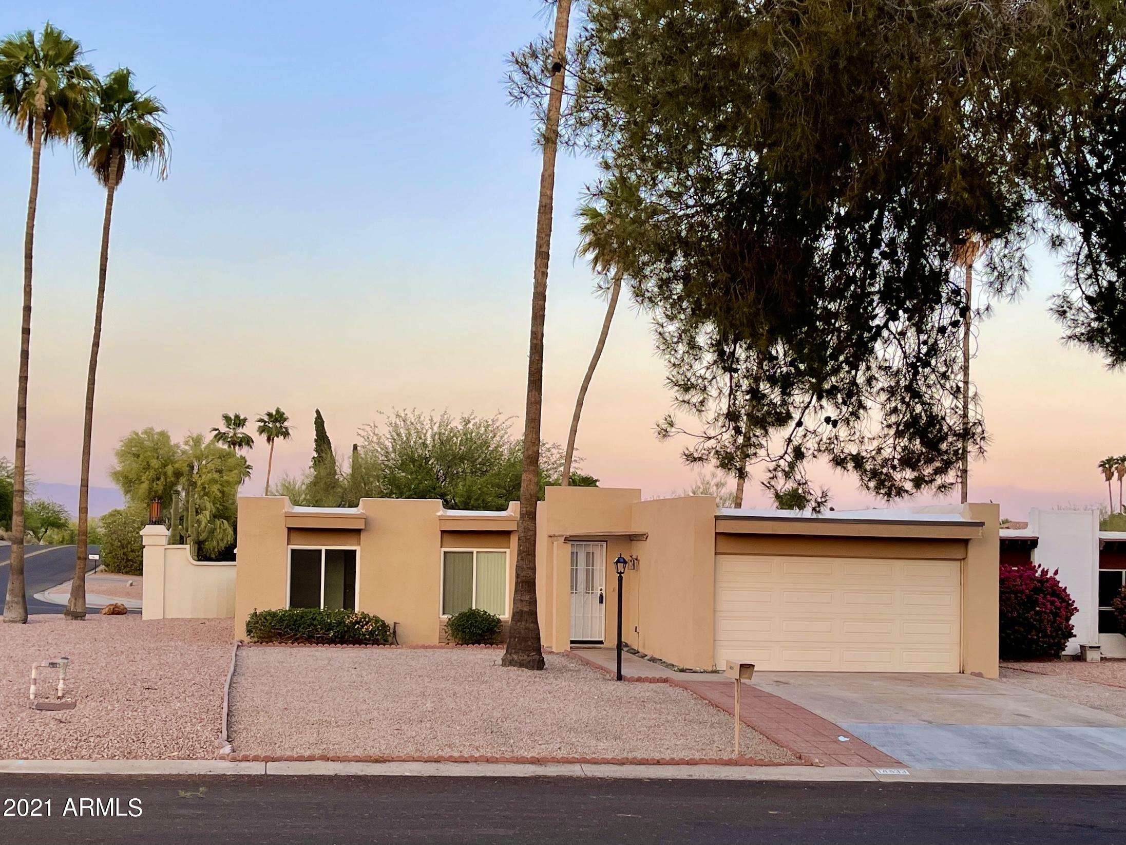 Property Photo: 14433 N Calle Del Oro Drive AZ 85268