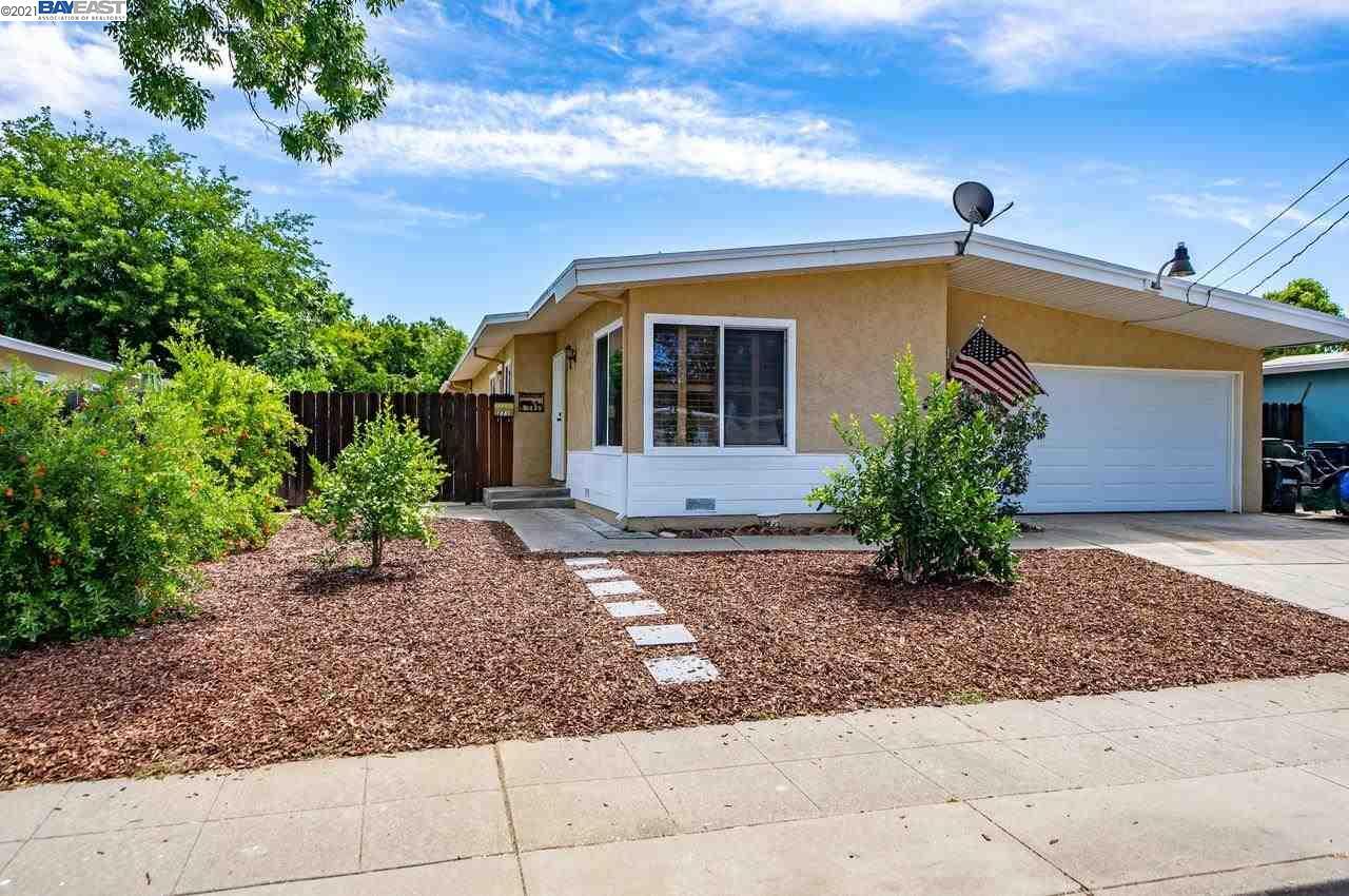 Property Photo: 271 Donner Ave CA 94551