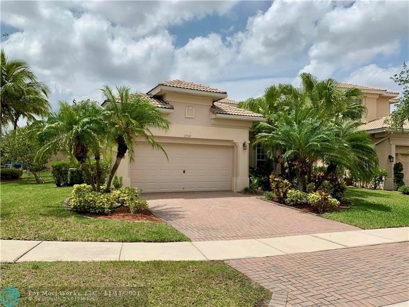 Property Photo:  12349 NW 77th Mnr  FL 33076 