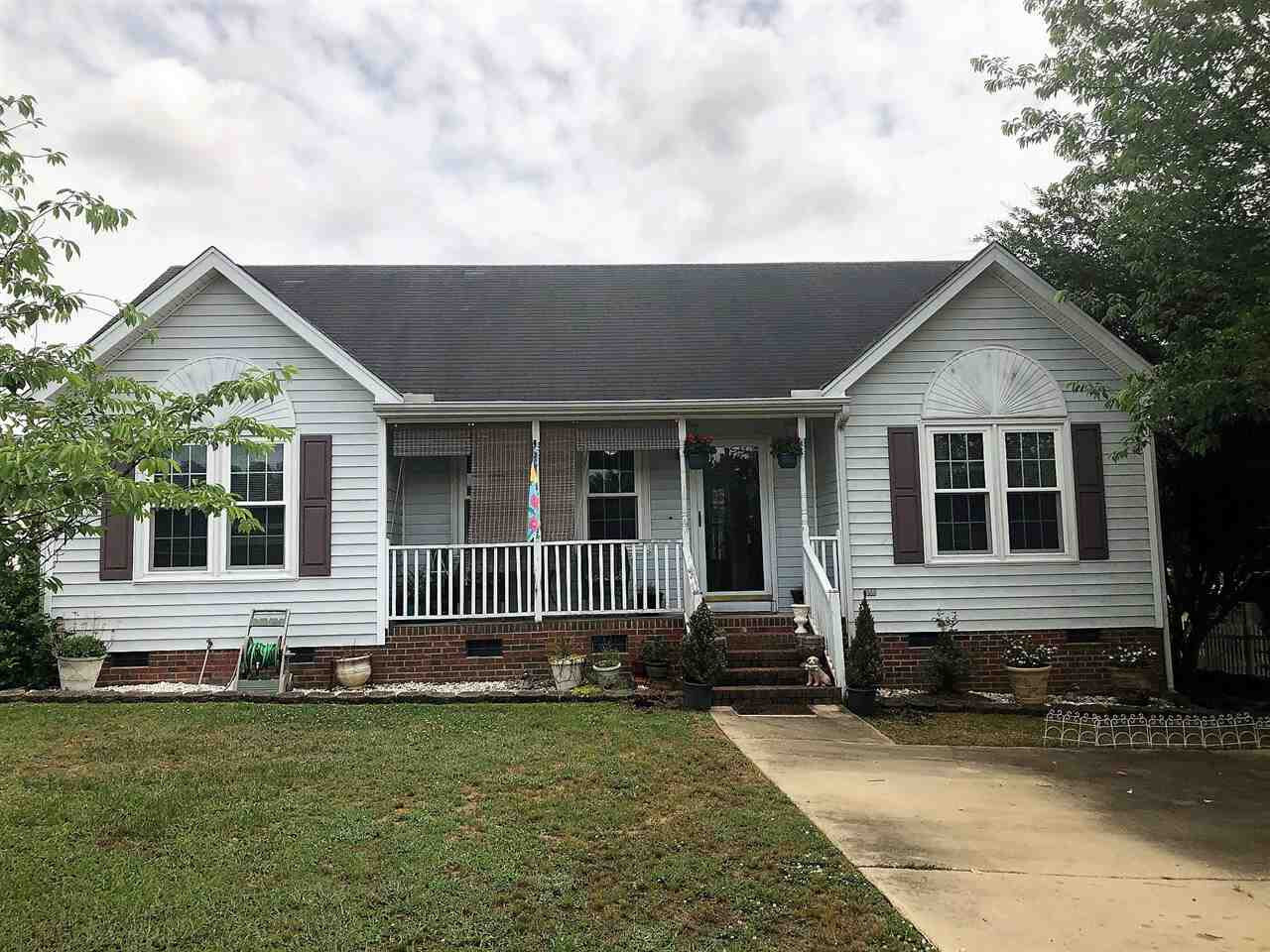 Property Photo:  621 Convexa Court  NC 27591 