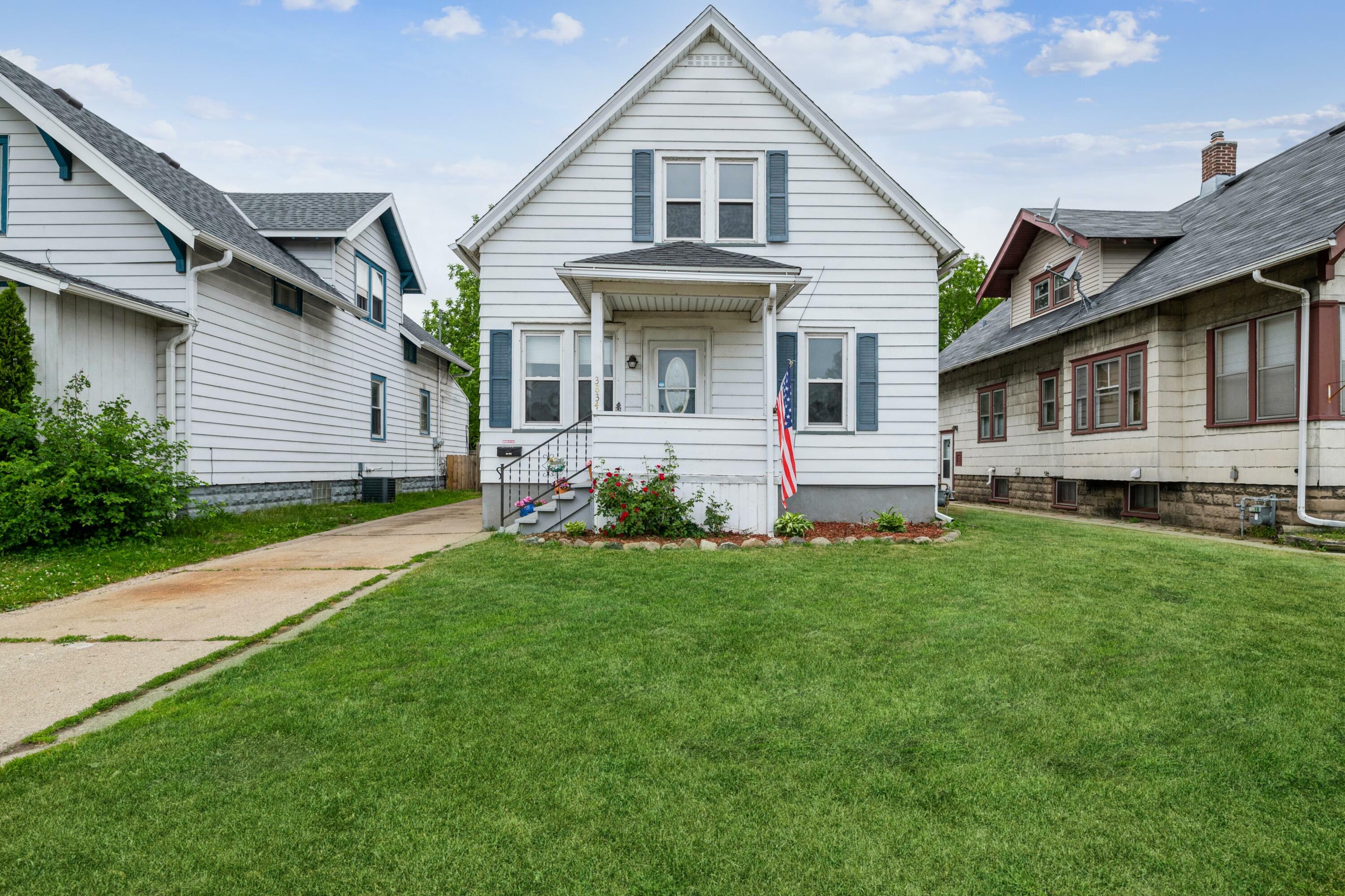 Property Photo:  3834 Sheridan Rd  WI 53140 