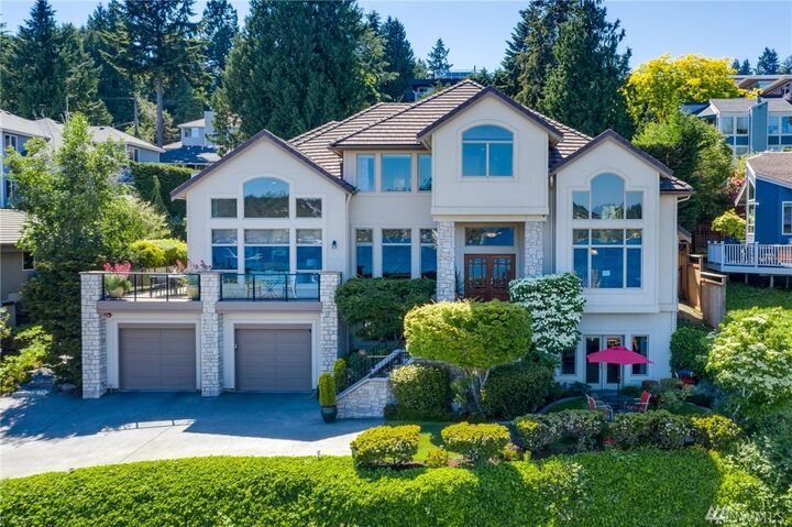 15517 Lake Shore Blvd NE  Lake Forest Park WA 98155 photo