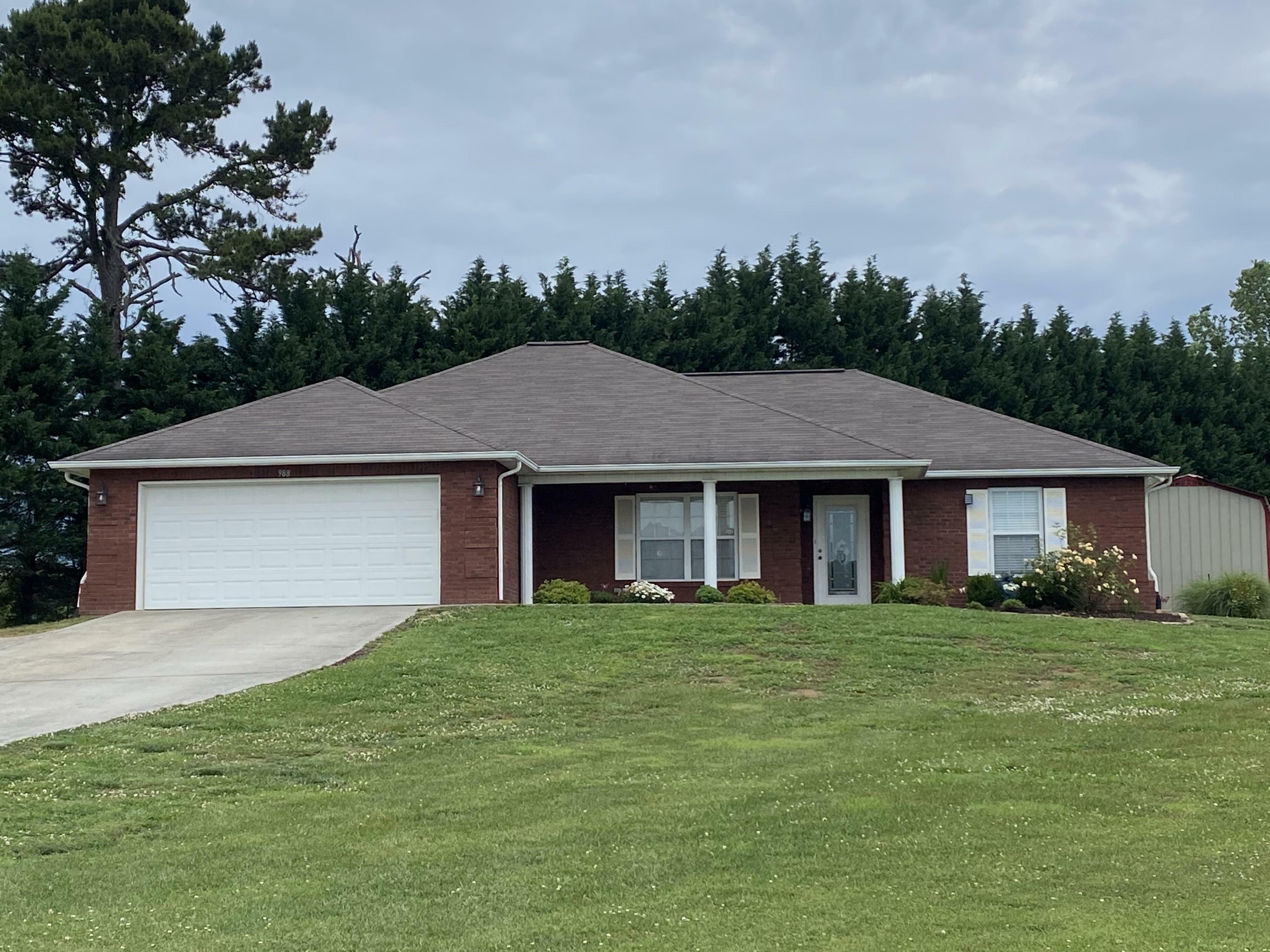 Property Photo: 988 Mossy Grove Lane TN 37801