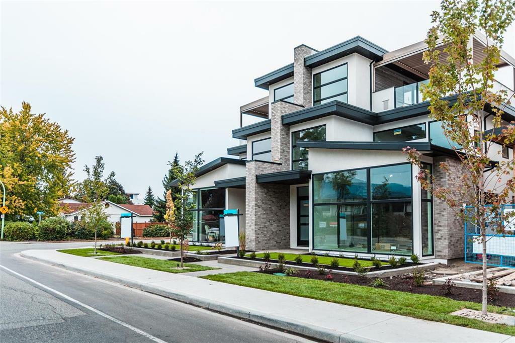 2755 Abbott Street  Kelowna BC V1Y 1G5 photo