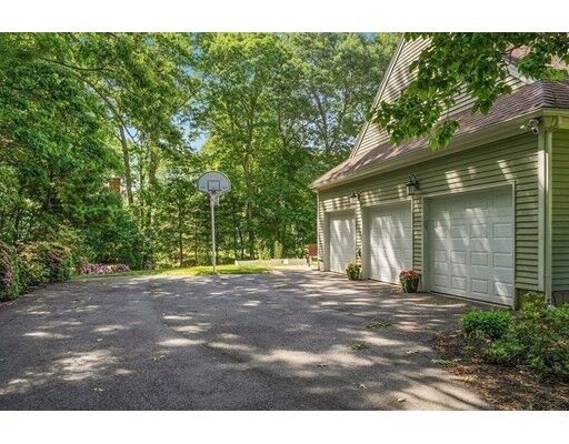 Property Photo:  260 Candlestick Road  MA 01845 