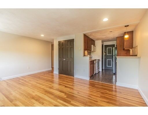 Property Photo:  260 Tremont St 21  MA 02176 