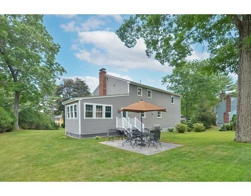 Property Photo:  5 Crestview Drive  MA 02054 