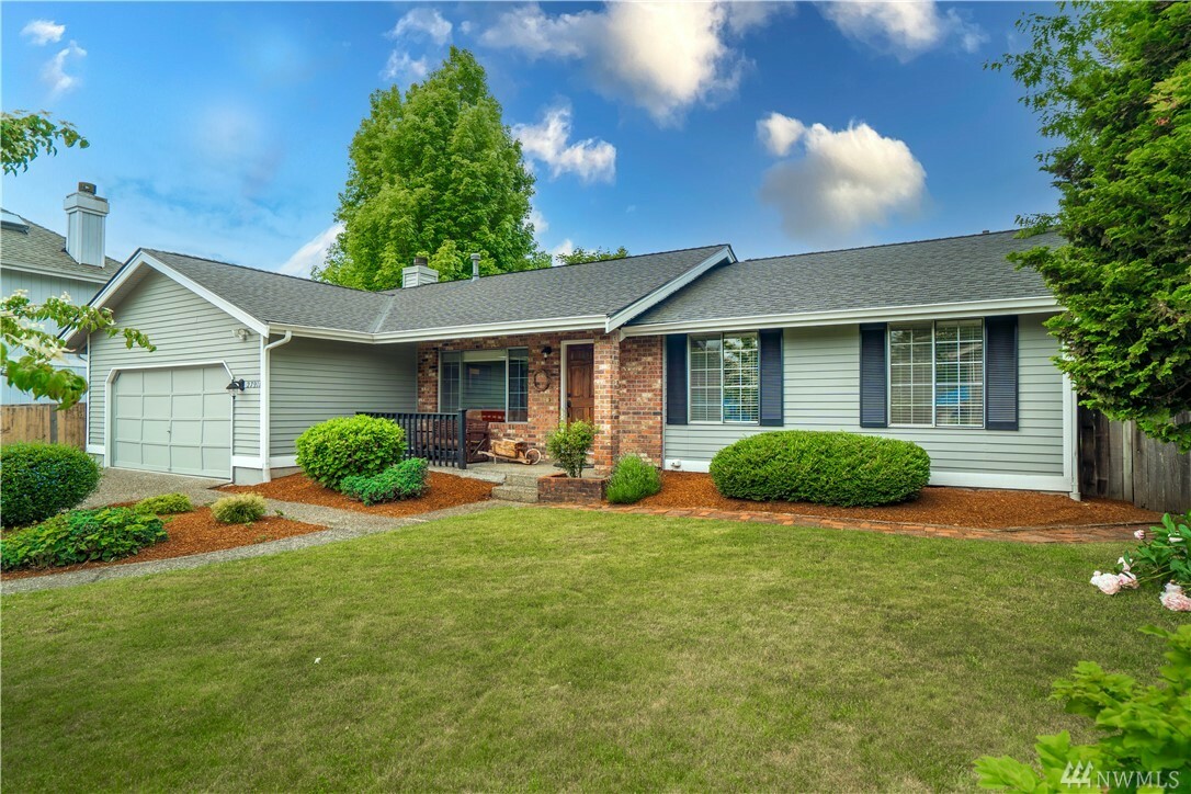 Property Photo: 27911 122nd Place SE WA 98030