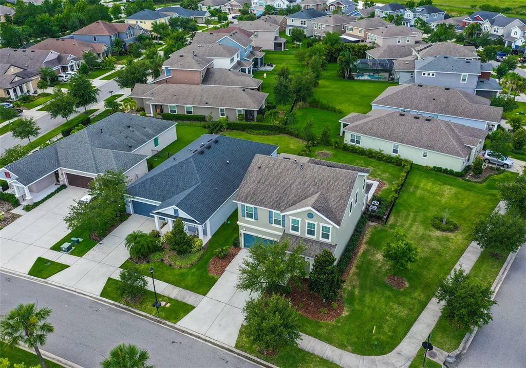 Property Photo:  6512 Park Strand Drive  FL 33572 