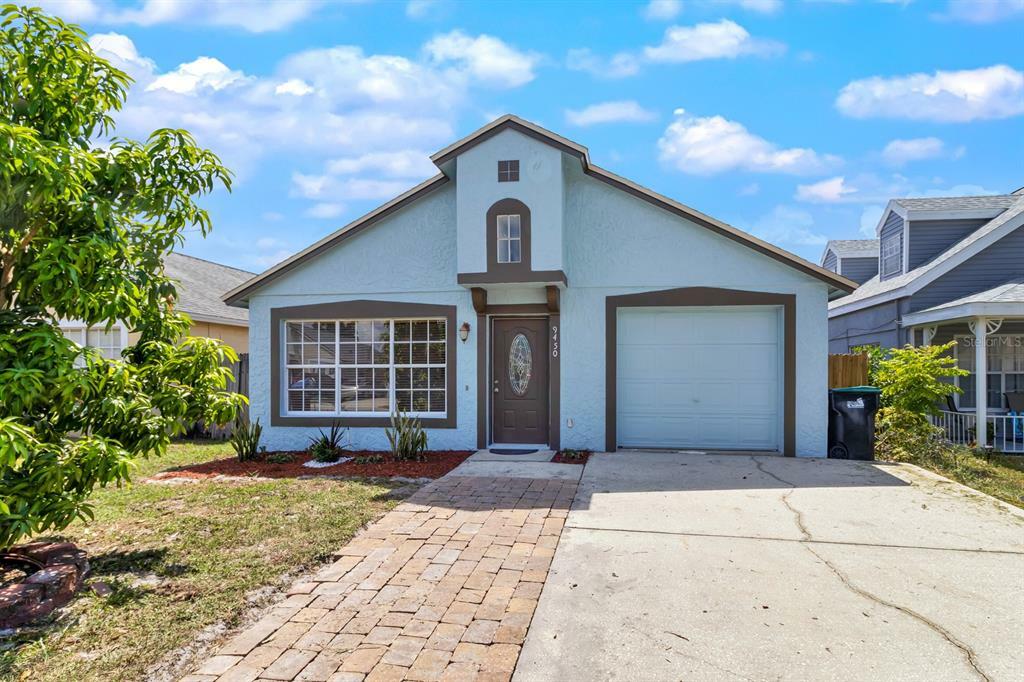 Property Photo:  9450 Dearmont Avenue  FL 32825 