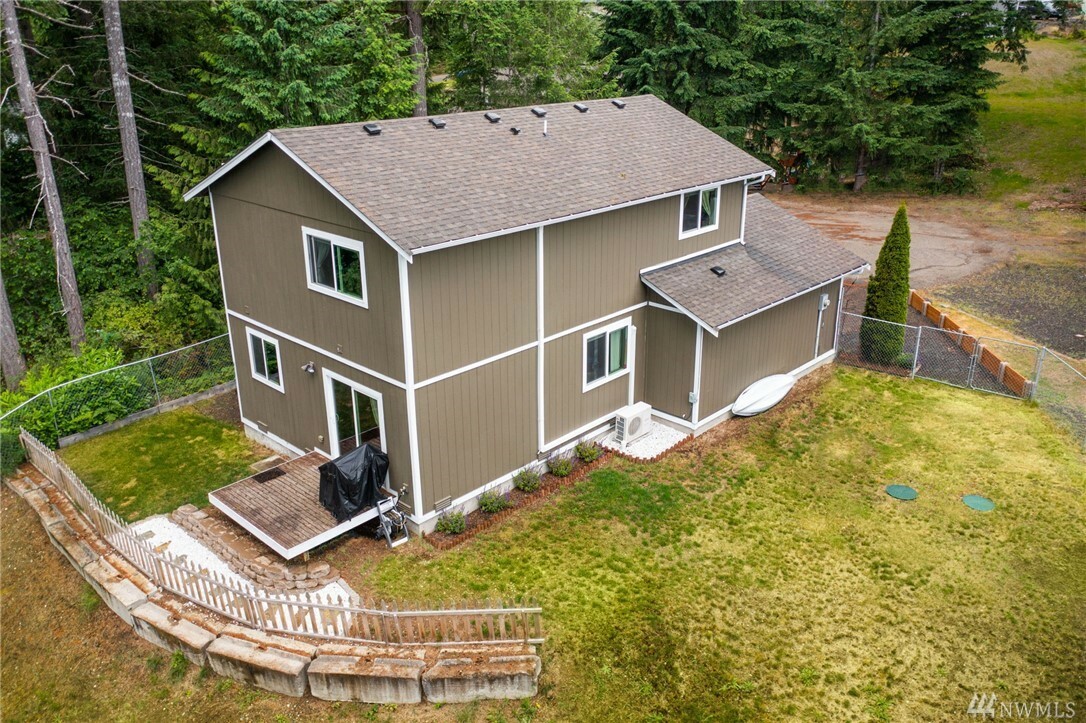 Property Photo: 112 NE Larson Lake Rd WA 98528