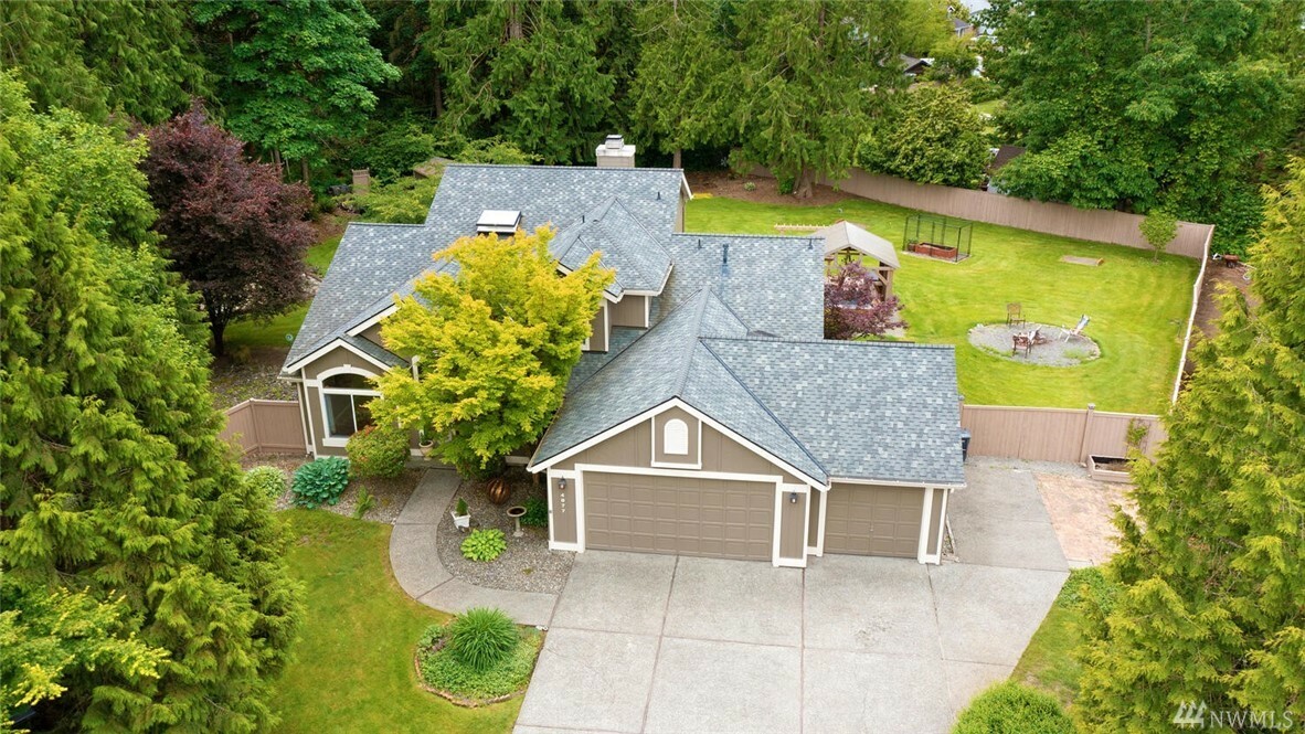 Property Photo:  4077 327th Cir NE  WA 98014 