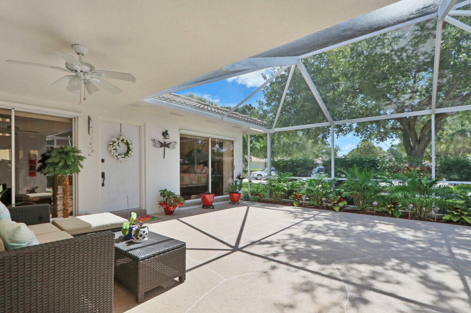 Property Photo:  8603 Chapman Oak Court  FL 33410 