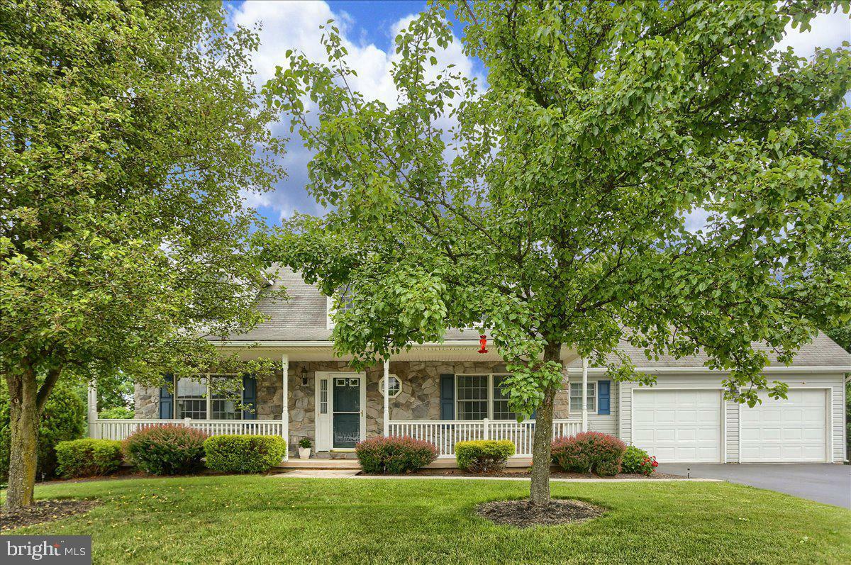 Property Photo: 55 Scarlet Oak Drive PA 17319