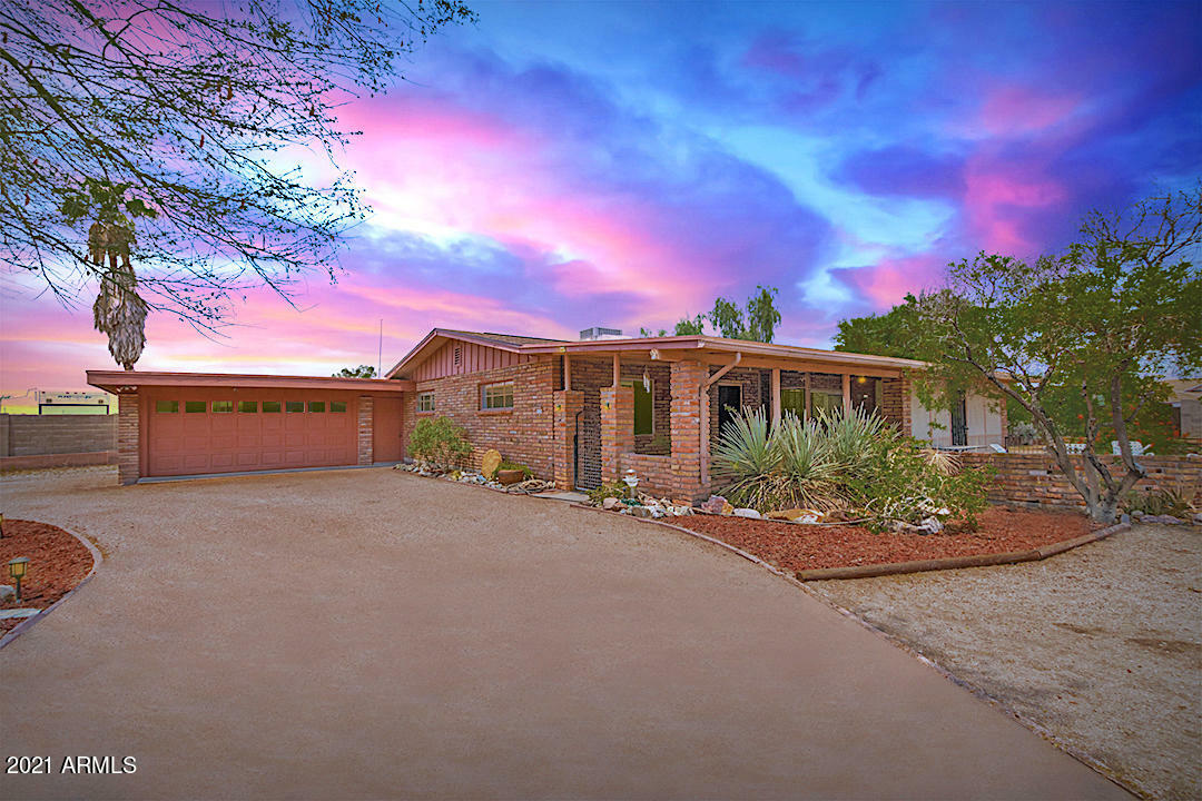 Property Photo:  6526 E Holly Drive  AZ 85215 