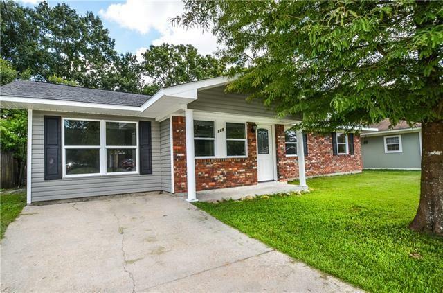 Property Photo:  125 Whitehall Drive  LA 70458 