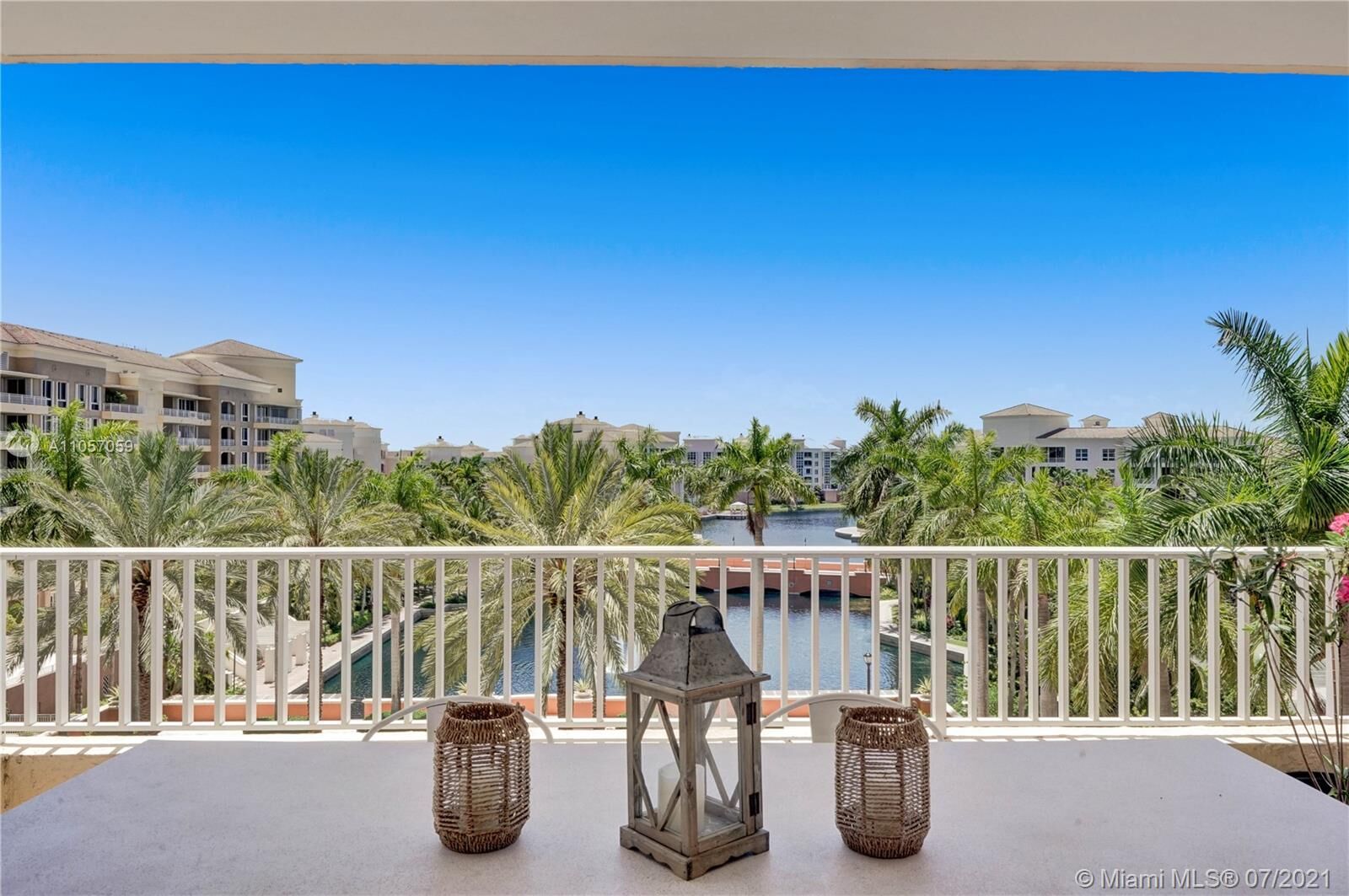 Property Photo:  785 Crandon Blvd 504  FL 33149