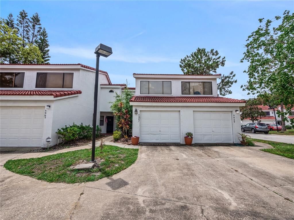 Property Photo:  5067 Ernst Court 8  FL 32819 