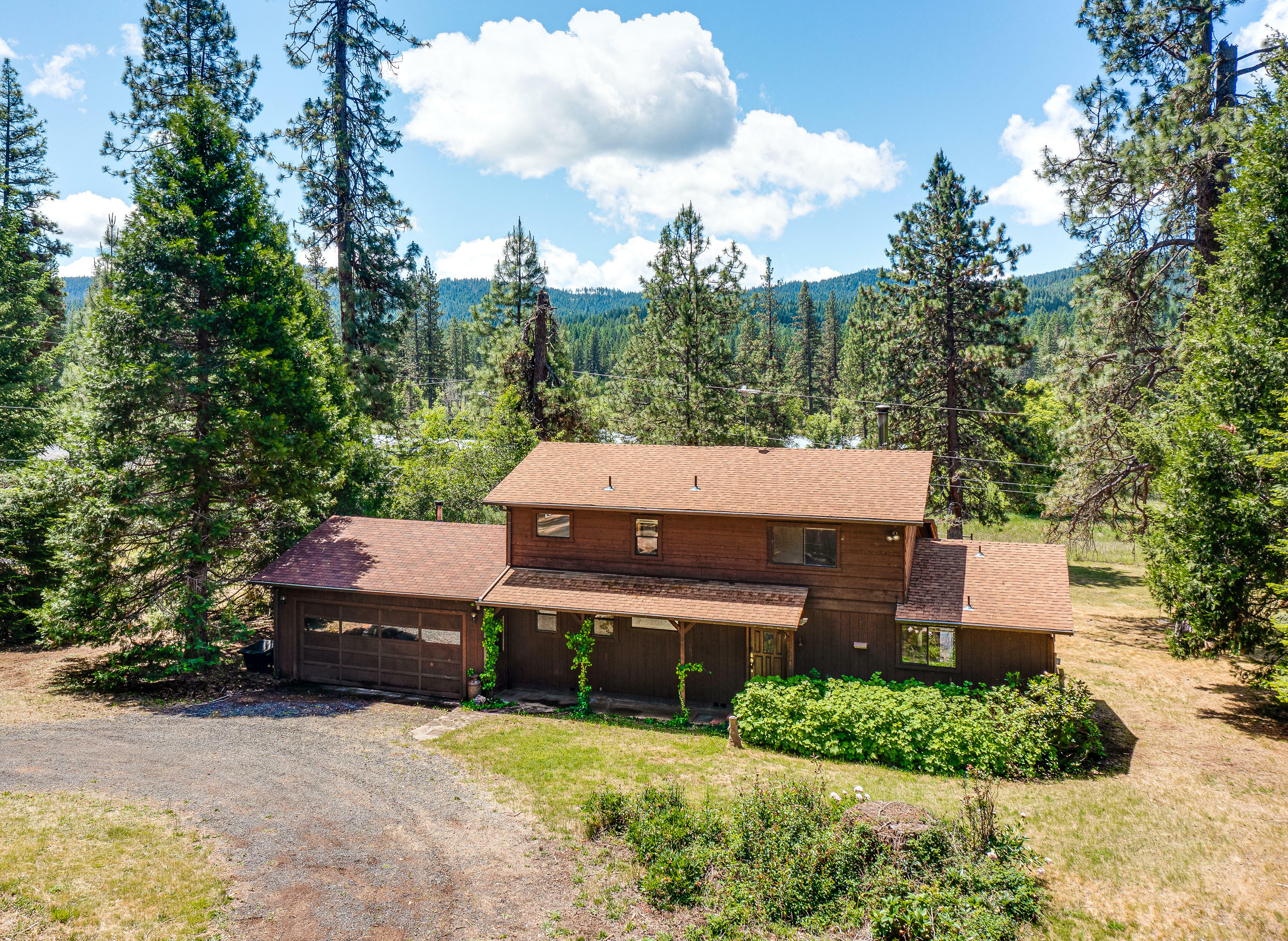 Property Photo:  4600 Fish Lake Rd  OR 97522 