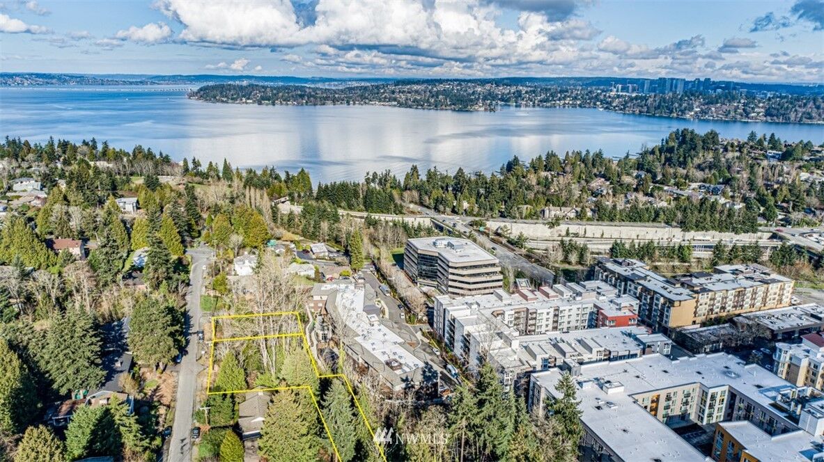 Property Photo:  0 74th Avenue SE  WA 98040 