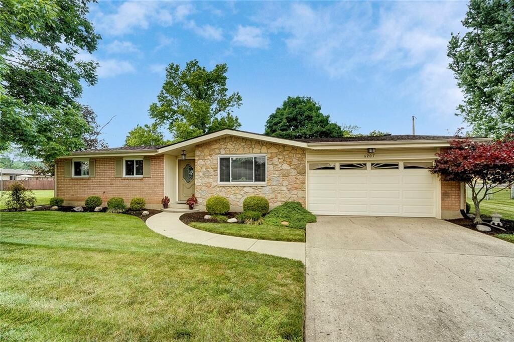 Property Photo:  6207 Carriage Drive  OH 45415