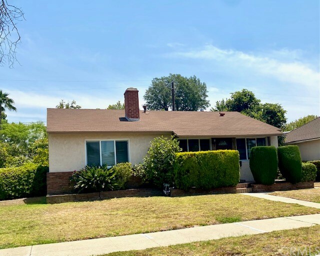 2546 Midvale Avenue  Los Angeles CA 90064 photo