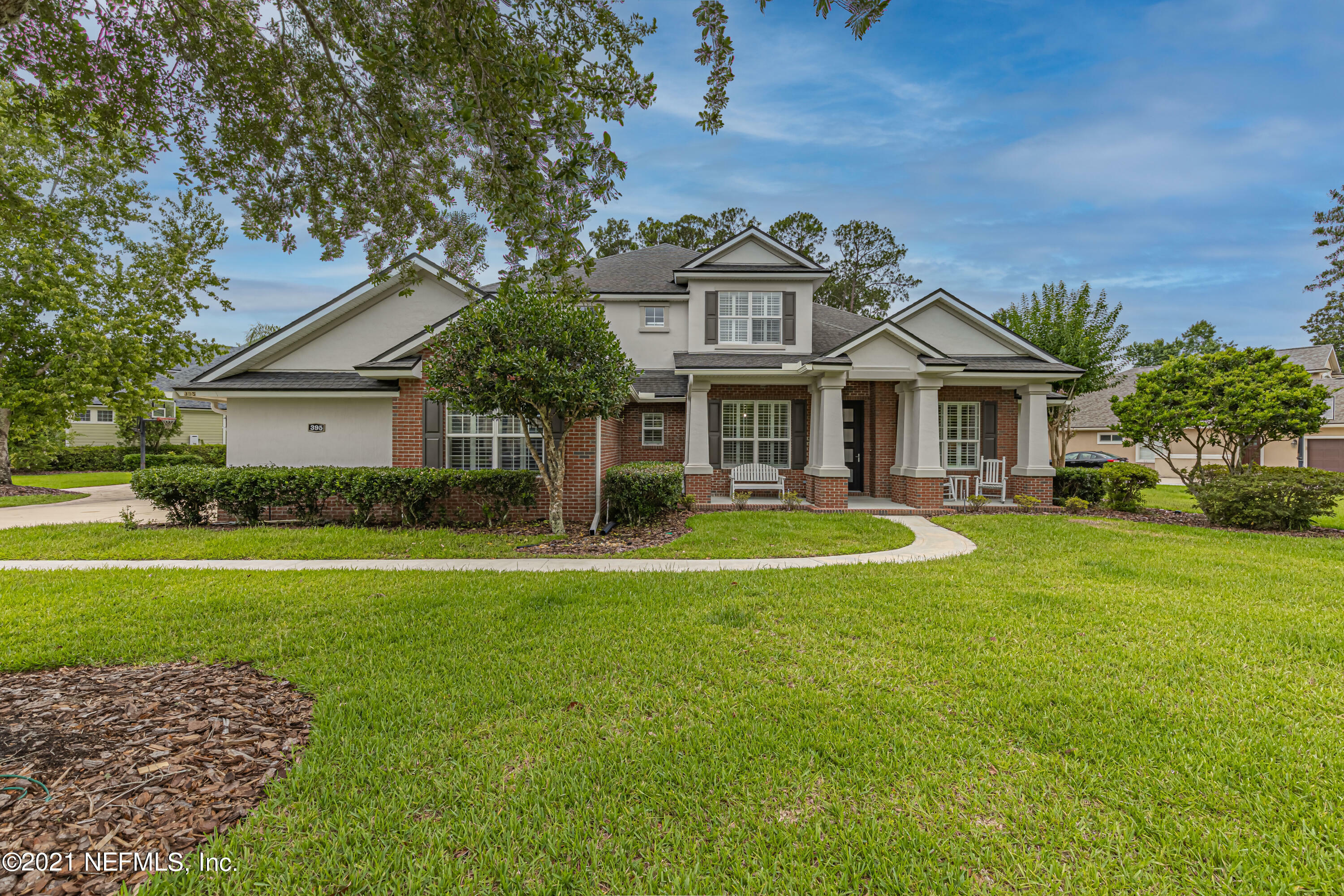 Property Photo: 395 Summerset Drive FL 32259